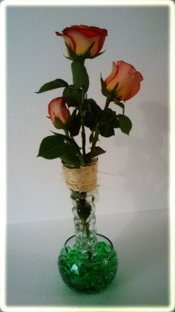 centro de mesa con pecera & violetero $80